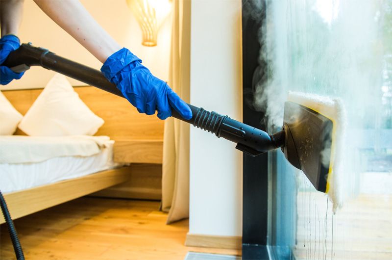 Pulire casa con il vapore è davvero così utile come sembra? Pro e contro di  questa tecnica sempre più usata
